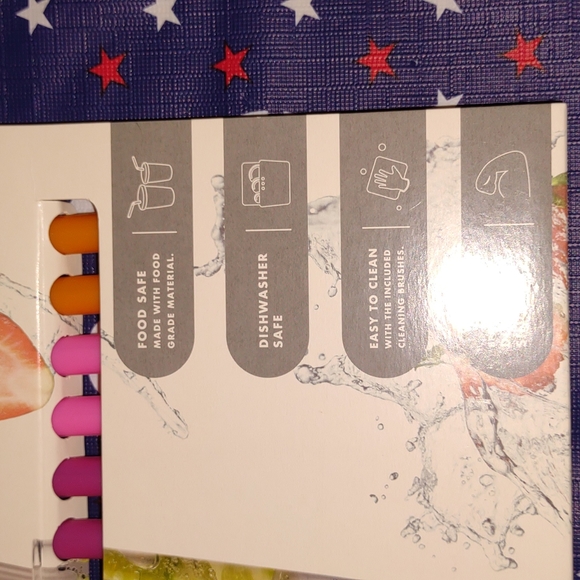 New Assortment of Reusable Straws - Picture 7 of 7